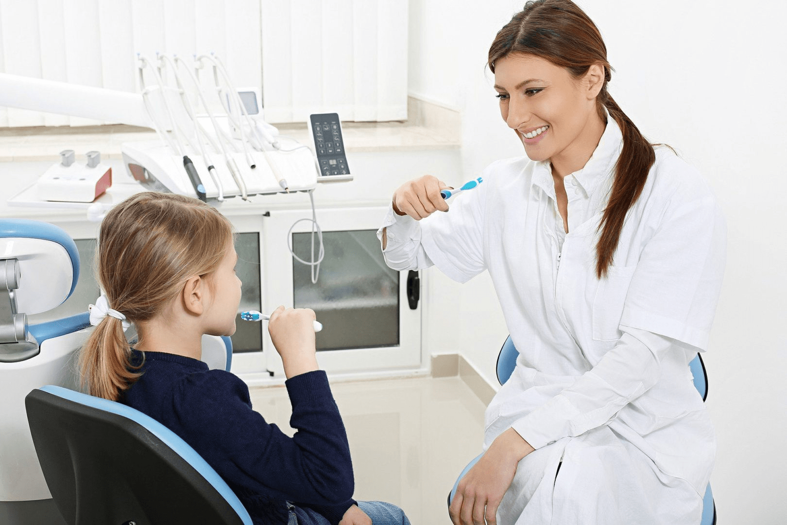 Todo lo que necesitas saber sobre cepillarte los dientes